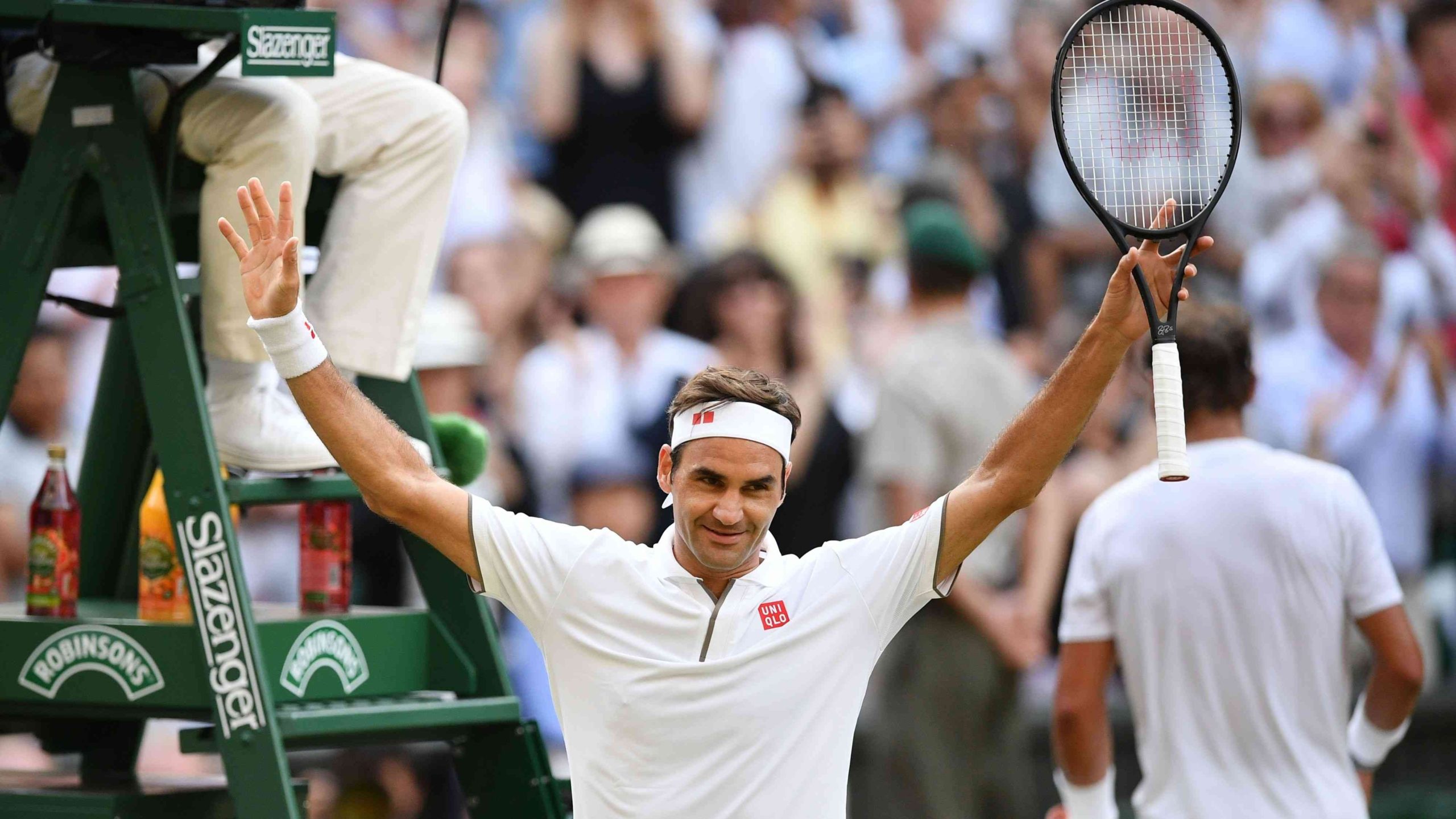 Roger Federer realizó millonaria donación a familias afectadas por el coronavirus.