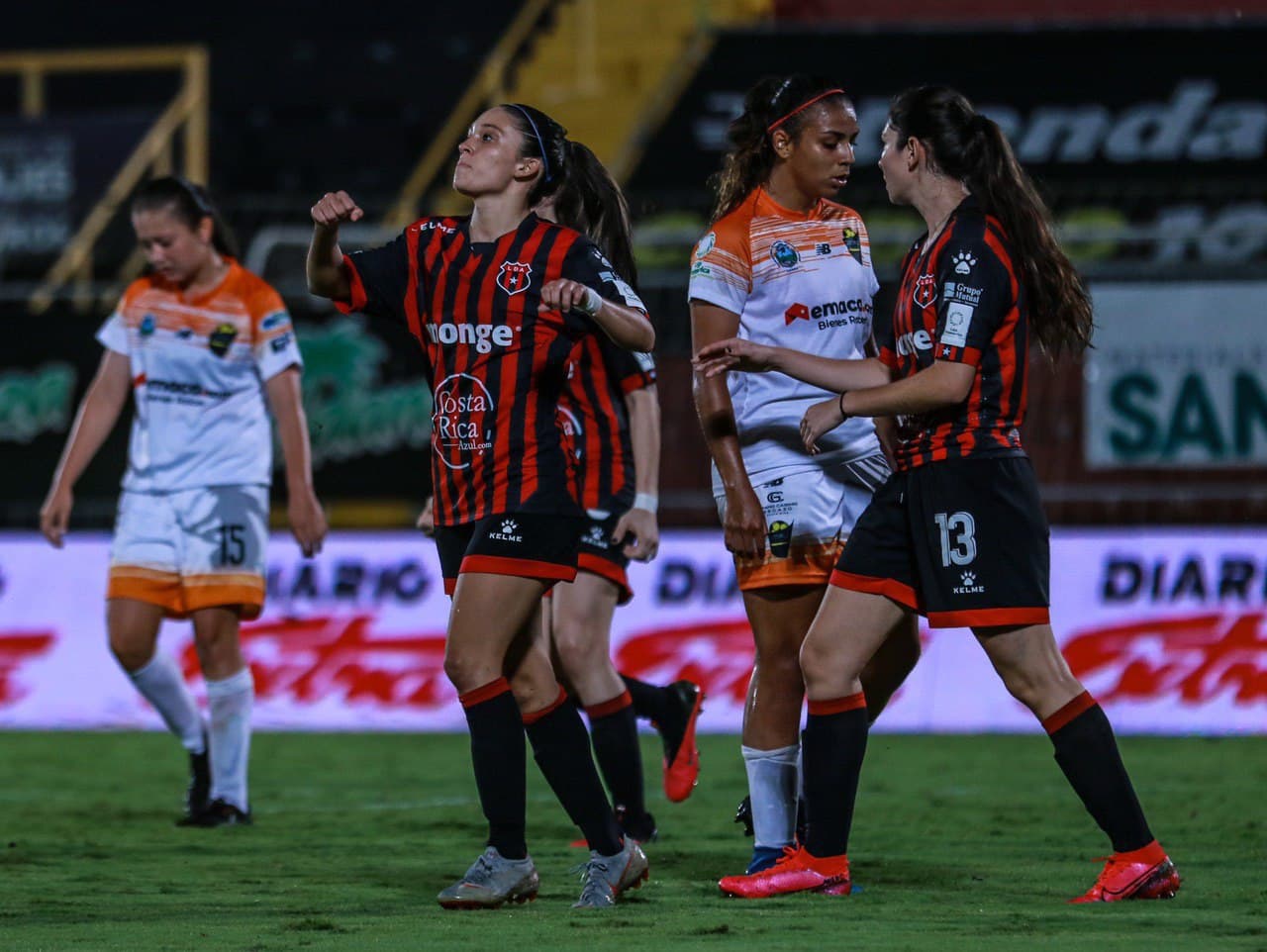 Alajuelense lidera la Liga Femenina tras imponerse a Dimas Escazú.
