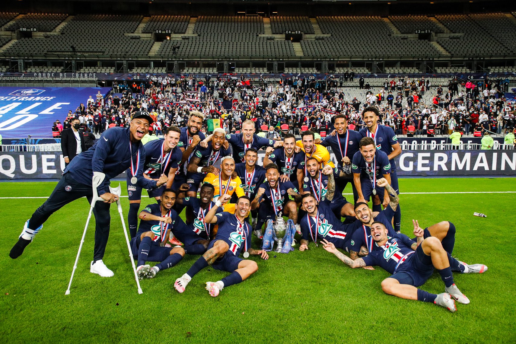 Keylor Navas se coronó campeón de la Copa de Francia con el PSG.