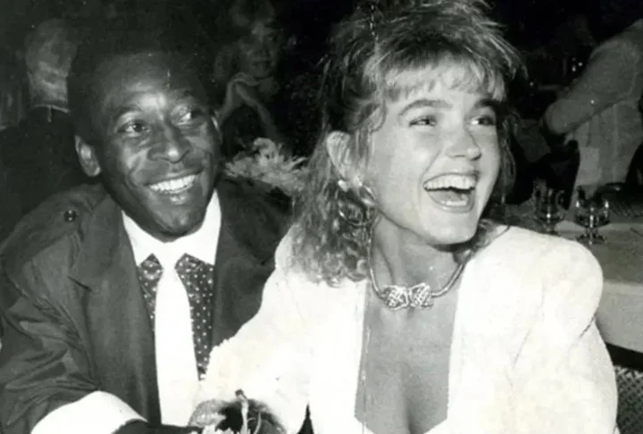 40 años después, Xuxa revela detalles íntimos de su relación con Pelé.