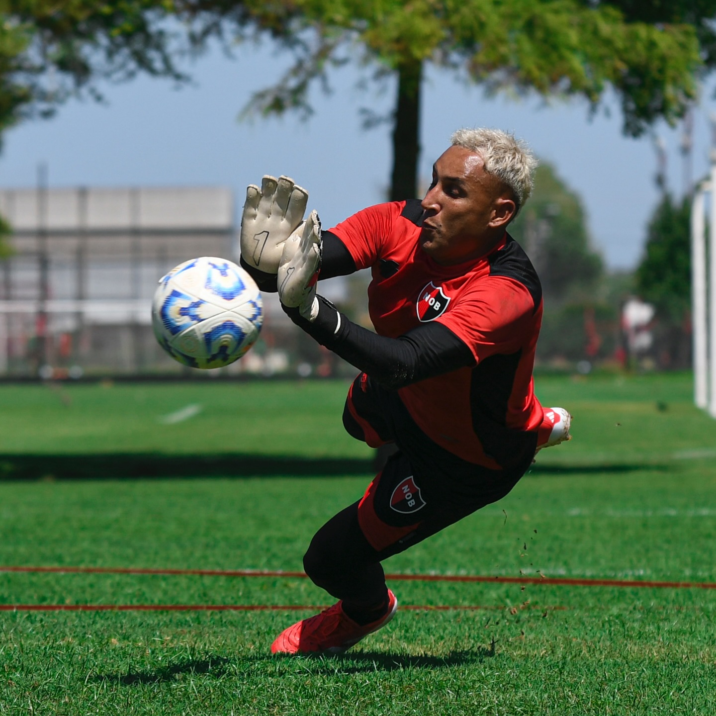 Keylor entró en convocatoria y podría debutar este domingo con Newell’s Old Boys.
