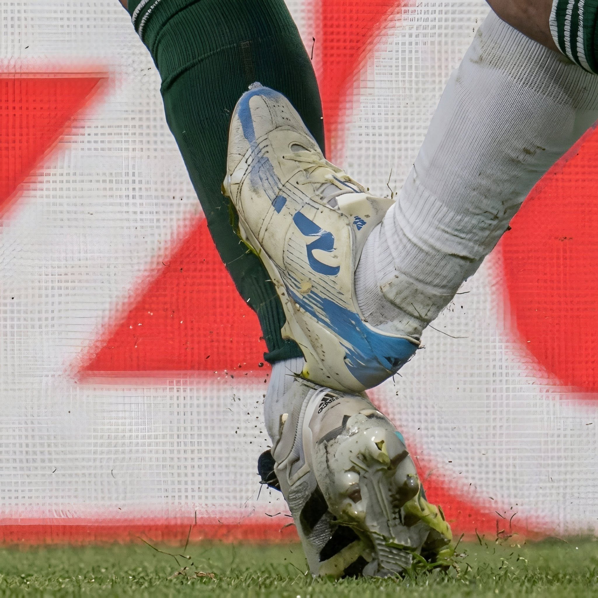 Jugador de Argelia que sufrió el planchazo de Messi alza la voz.