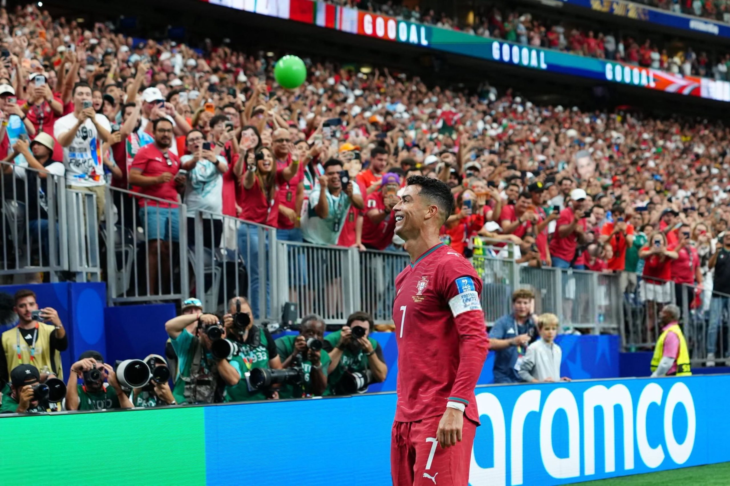 Cristiano sigue rompiendo récords y dejando huella.