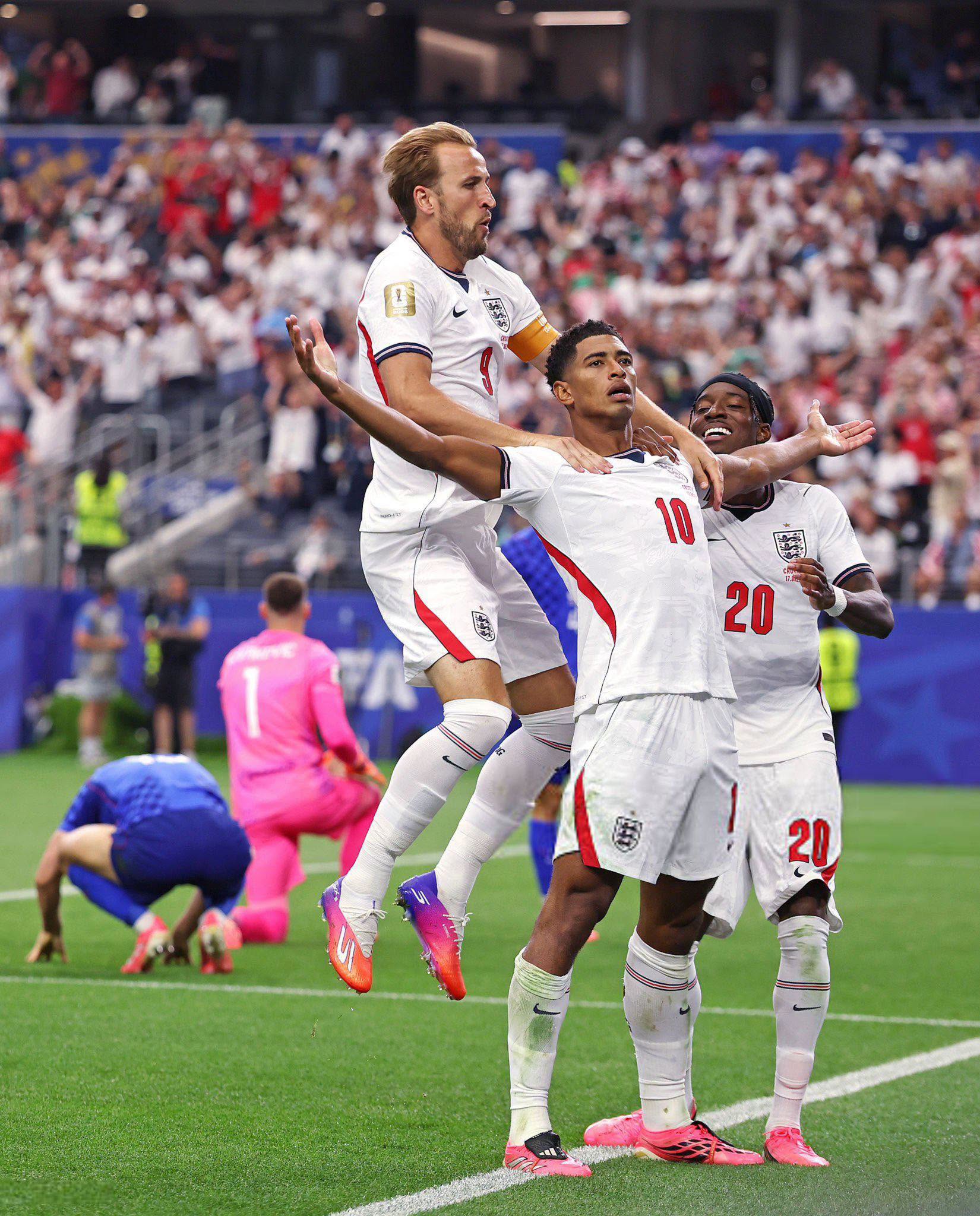Inglaterra da muestra de su poderío y supera a una combativa Croacia.