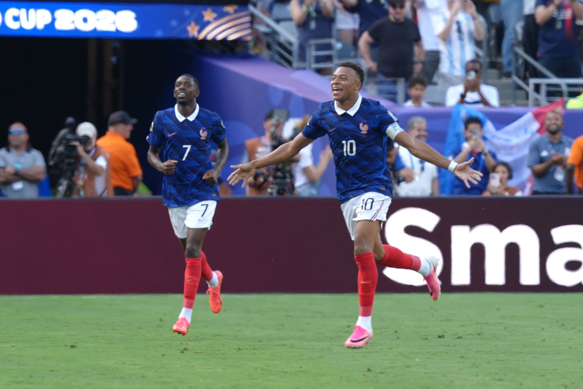 Mbappé sigue haciendo historia en el Mundial y afianza el favoritismo de Francia.
