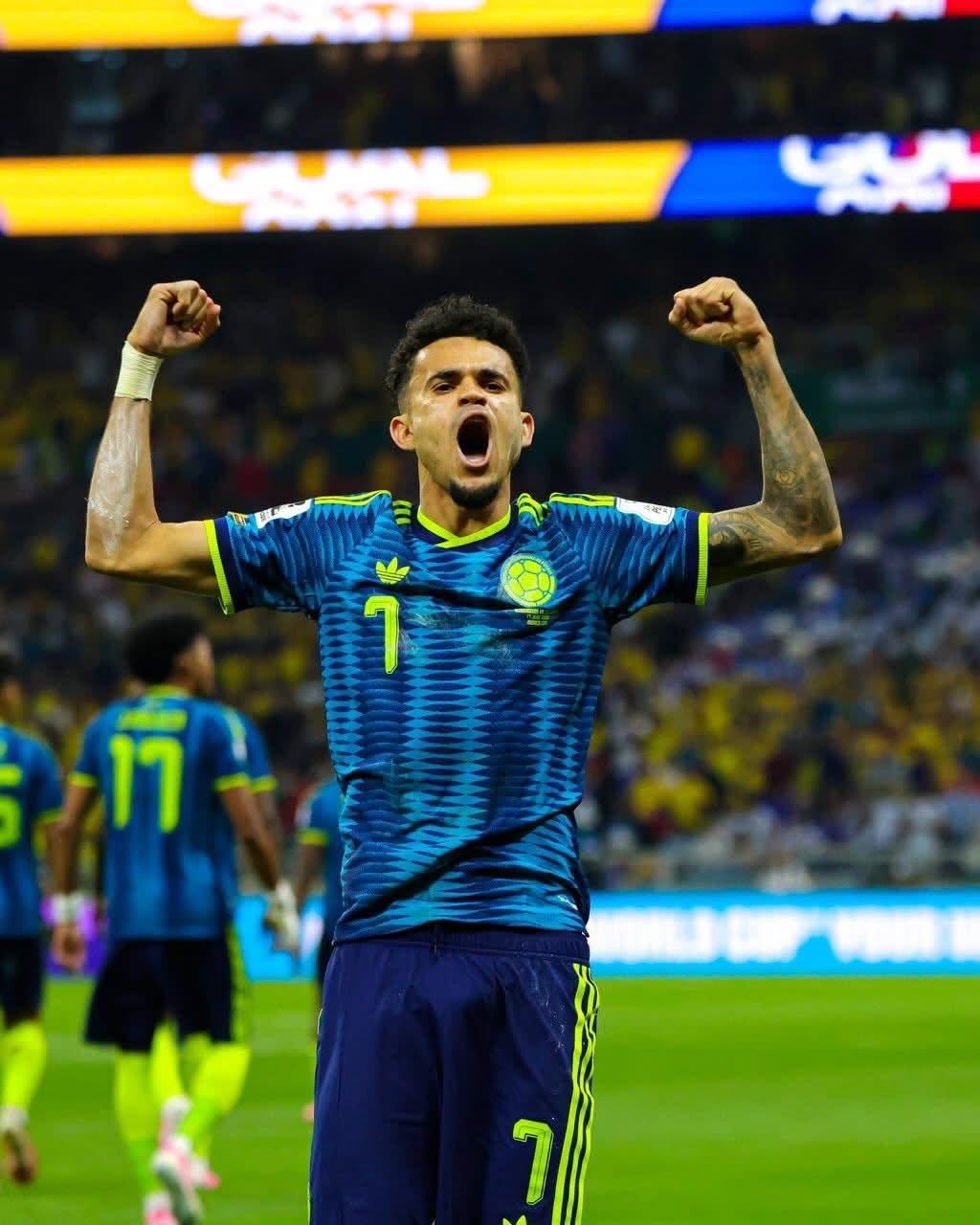 Colombia se estrenó con triunfo en el Mundial ante un combativo Uzbekistán.