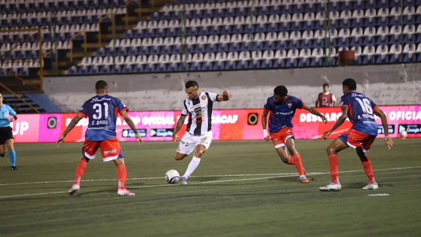 Diriangén goleó al Plaza Amador en el inicio de la Copa Centroamericana 2026.