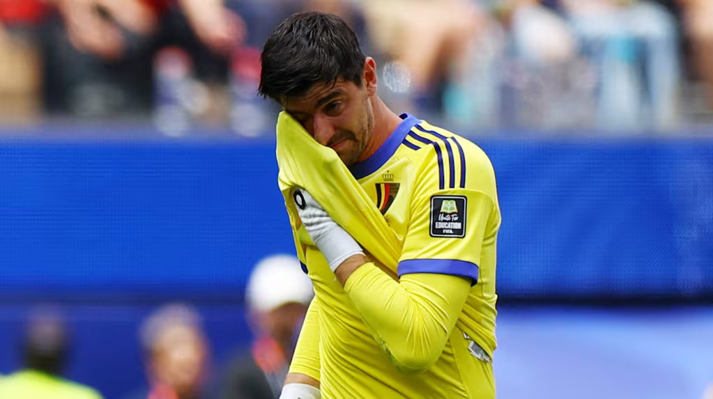 Thibaut Courtois: ““Yo quise seguir […] Luego el míster me ha dicho ‘si no estás al 100%, te cambio y ya está’, no pasa nada”.