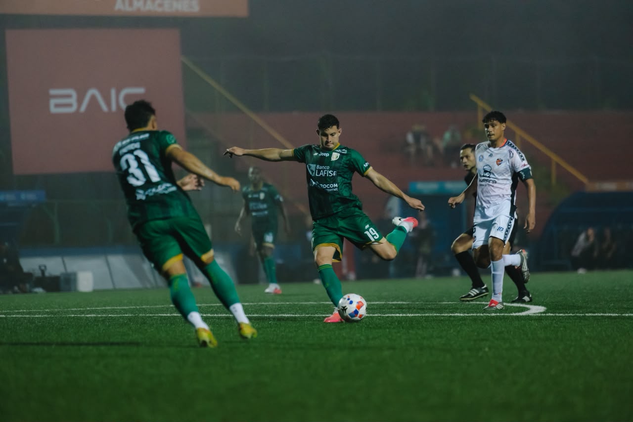 Inter San Carlos evita la derrota ante Puntarenas con un agónico gol al 89′