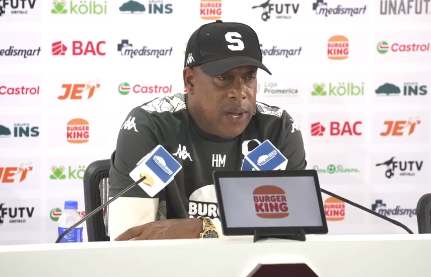Hernán Medford: “Hoy se confirma por qué estamos en primer lugar”.