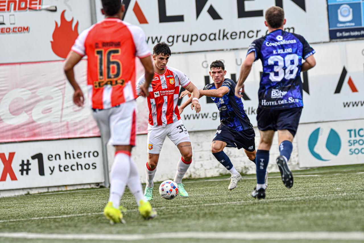 ¡El sótano cambió de dueño! Herediano goleó y dejó abajo a los generaleños
